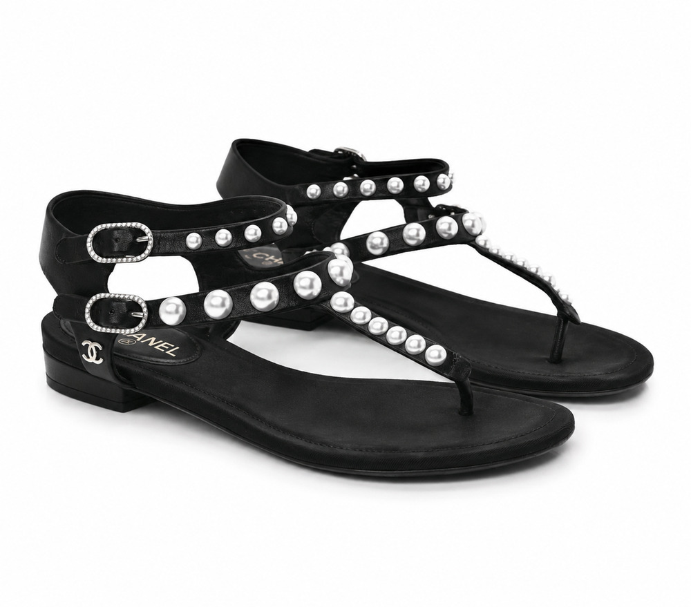 Chanel Black Lambskin Leather Pearl CC T-Strap Thong Sandals Size 38